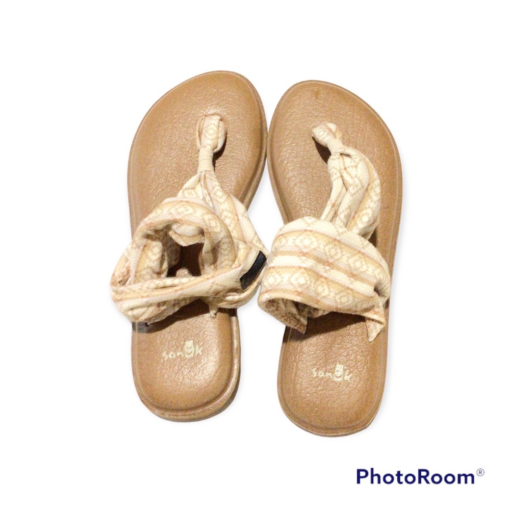 Sandals - Picture 2 of 2